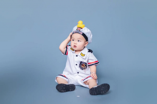 抚顺宝宝几个月攒肚子